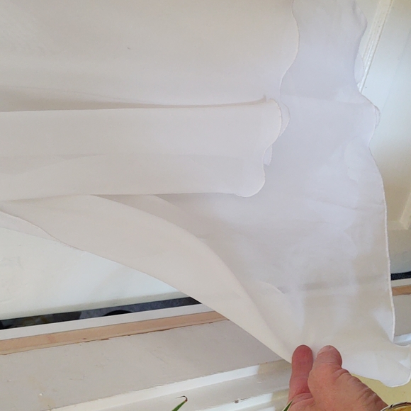 Lingerie - Picture 4 of 5